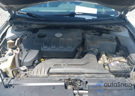 2010 Nissan Altima 2.5 S z USA, uszkodzony, nr VIN 1N4AL2AP0AC189161